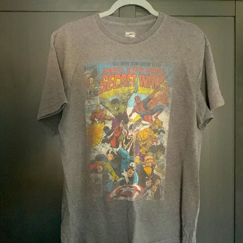 Marvel Comics t-shirt - Picture 1 of 3